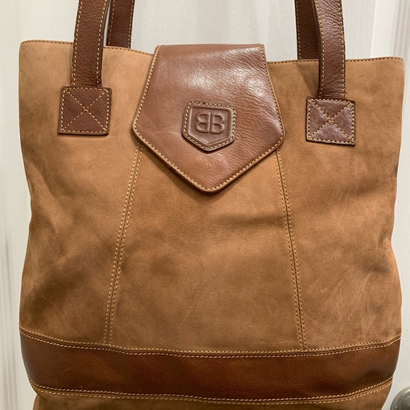 Balenciaga - Picture 3 of 15